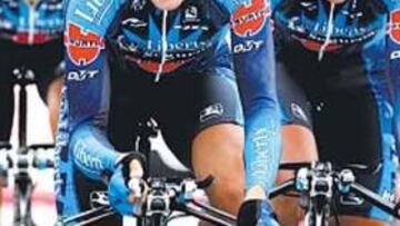 <b>HASTA EL ÚLTIMO ALIENTO. </b>Heras echa el resto en los metros finales comandando al Liberty.