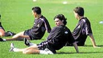 <B>PUEDE SEGUIRpuede seguir</B>. El jugador sevillano tiene una oferta para renovar por cuatro o cinco temporadas.