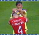 Lichnovsky llegó recién al América, hace esto en un clásico y ya todos lo aman