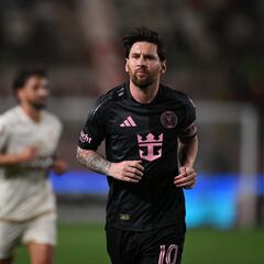 Inter Miami y Messi derrotan al Universitario en penaltis