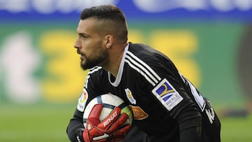 Miguel &Aacute;ngel Moy&aacute; durante un partido con la Real Sociedad.