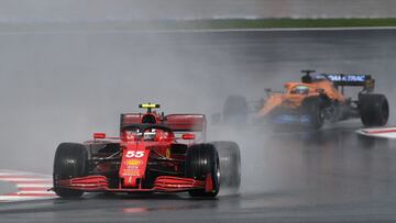 Sainz, por delante de Ricciardo en Turqu&iacute;a.
