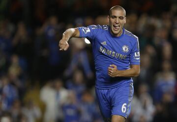 Campe¨®n de la Champions League 2011-12 con el Chelsea. El equipo de Londres venci¨® en la final al Bayern de M¨²nich en la tanda de penaltis.