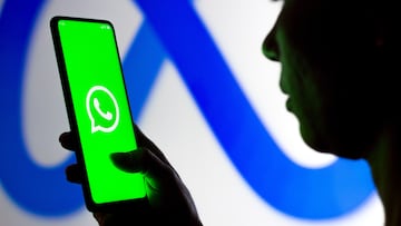 WhatsApp messaging service goes down