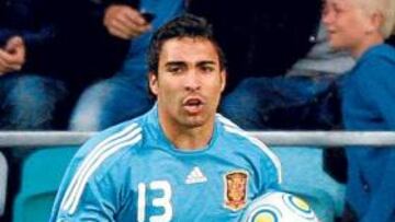 <b>AL MUNDIAL. </b>Asenjo es fijo con las inferiores de España y Milla le llamó.