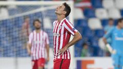 Aduriz, que a&uacute;n no ha marcado, se lamenta tras uno de los goles encajados en el Mapei.
 