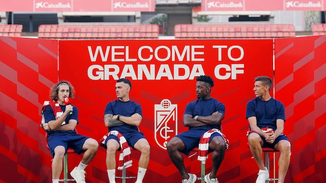 Póquer de presentaciones en el Granada: Bouldini, Sola, Gagnidze y Alcaraz