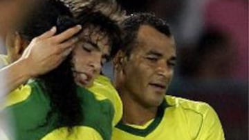 <b>DUDA PARA EL VERANO.</b> El lateral de la selección canarinha podría no estar en condiciones de jugar una nueva fase final de un Mundial.