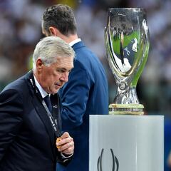 Ancelotti supera a Guardiola en títulos de Supercopa de Europa