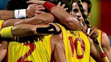 La selección española de hockey celebrando un tanto