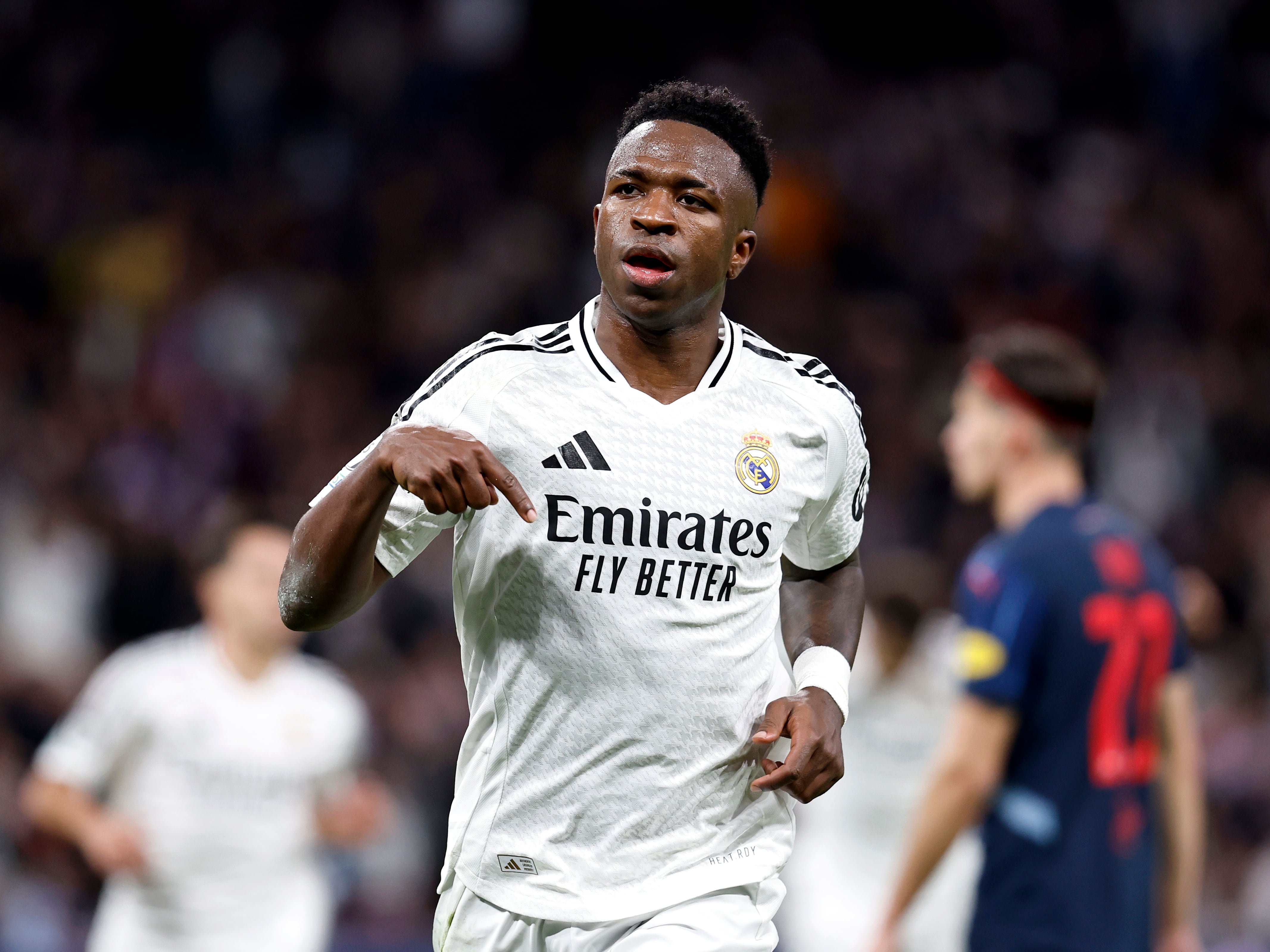 SER: Vinicius va a renovar