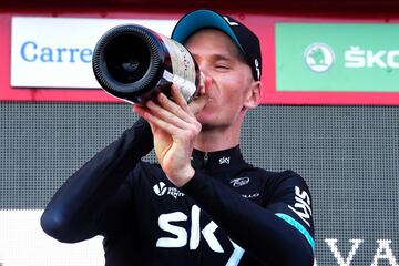 Tras ganar su tercer tour intentó hacer el doblete Tour y Vuelta. Pero Nairo Quintana impidió al británico ganar la ronda española.