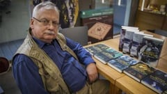 Este es el motivo por el que el autor de ‘The Witcher’ defiende a George R.R. Martin y el retraso de ‘Vientos de Invierno’