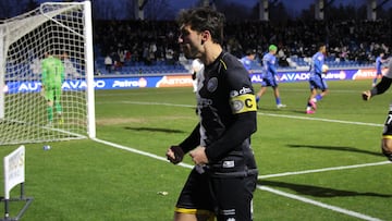 Gol de Álvaro Gómez de Unionistas ante Ourense en la temporada 25-26.