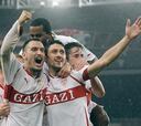 El Stuttgart golea 6-0 al Werder; Dortmund, líder