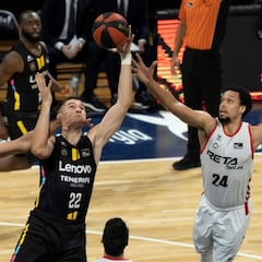 Marcelinho y Fitipaldo destrozan con el Tenerife al Bilbao Basket