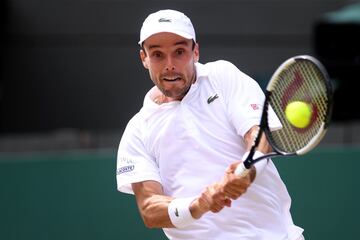 Roberto Bautista se enfrentará a Novak Djokovic en la semifinal de Wimbledon. El español llega al encuentro tras enfrentar a Pella, Paire y Jachanov