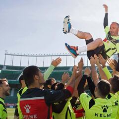 Nino ya es el jugador con más partidos en la historia del Elche