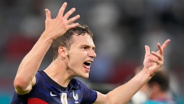 France's defender Benjamin Pavard celebrates the win in the UEFA EURO 2020 Group F football match between France and Germany at the Allianz Arena in Munich on June 15, 2021. (Photo by Matthias Schrader / POOL / AFP)