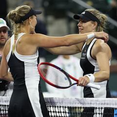 Wozniacki gana el duelo de supermadres y le espera la trituradora Swiatek