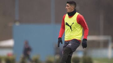 El centrocampista ya es uno más en el Rojo y disputó parte de un amistoso ante Talleres en el que vio puerta y levantó optimismo en los aficionados.