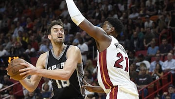 Pau Gasol con los Spurs