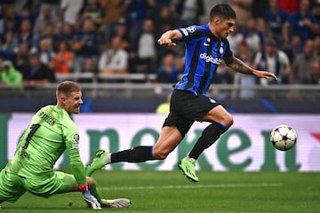 Joaquín Correa y  Marc-André ter Stegen.