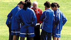 Luis vuelve al 4-4-2 persiguiendo el gol