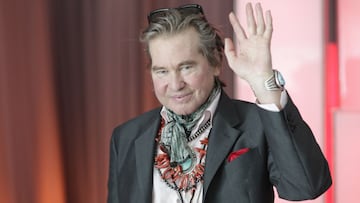 Val Kilmer recuper&oacute; la voz gracias a la inteligencia artificial, esto despu&eacute;s de que el c&aacute;ncer de garganta se la arrebatara. Este es el resultado.