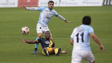 Partido S.D. Compostela - Deportivo de La Coru&ntilde;a. Beauveu &Aacute;lvaro Casas