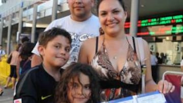 <b>AFORTUNADOS. </b>Mucha gente que no puede ir habitualmente al Camp Nou podrá presenciar el Clásico.