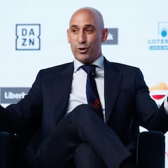 La RFEF es admitida a personarse en el 'caso Superliga'