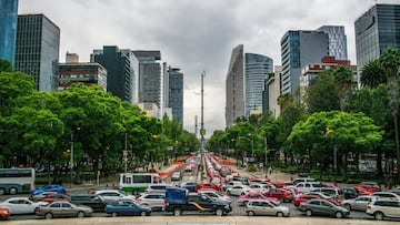 ¡Atención conductores! Autos con engomado verde tienen prohibido transitar en CdMx y EdoMex este jueves 3 de julio del 2025.