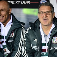 Martino afirma que el decidió no convocar a Vela con México