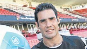 <b>GARANTÍA. </b>Su presencia en la puerta da seguridad al Nástic ante las delanteras rivales.