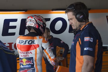 Marc Márquez vuelve al box.