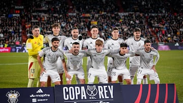 Aprobados y suspensos en el Albacete ante el Barça: despedida con honor de la Copa