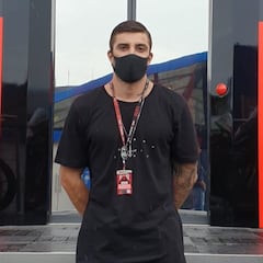 Iannone todavía se siente piloto: "Vivo como si lo fuera"