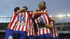 El Atleti luce su fondo de armario en Elche y dormirá colíder