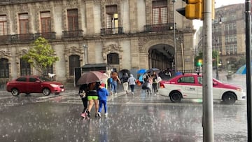 CDMX activa alerta amarilla por fuertes lluvias en 13 alcaldías | hoy 22 de abril