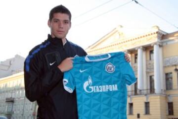 El zurdo, que actualmente está en Deportes Iquique, llegó en 2011 al Zenit. Solo jugó en el segundo equipo. 