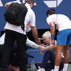 Djokovic y el pelotazo a la juez de línea: "Pido disculpas; debo convertir esto en una lección"
