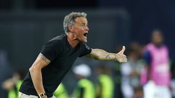 Luis Enrique, durante el partido de la Supercopa.