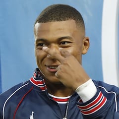 El PSG levanta un muro a Mbappé