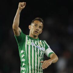 Guardado triunfa con el Betis y destaca entre la legión mexicana