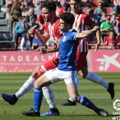 El Oviedo respira y el Almería despierta