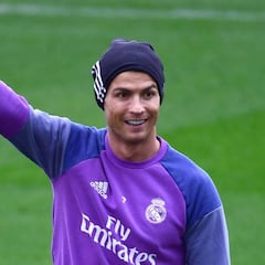 Cristiano Ronaldo renueva con el Real Madrid hasta 2021