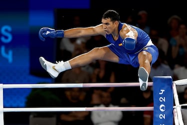 Ayoub Ghadfa, un gigante de plata en la Chatrier