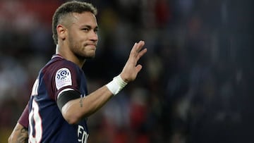 Neymar dice que reclamará los 26 millones de su prima