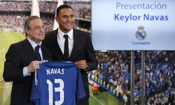 Tras su gran actuación en Brasil 2014, Florentino Pérez decidió fichar a Keylor Navas. 